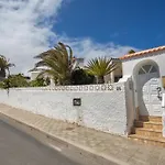 Villa Poris *