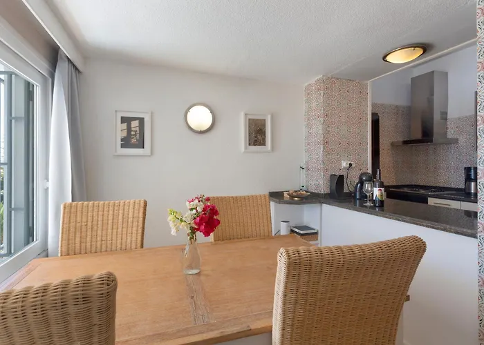 Poris 波里斯-德阿沃纳